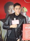 谢霆锋接棒成龙有压力 已报名冲击金像奖